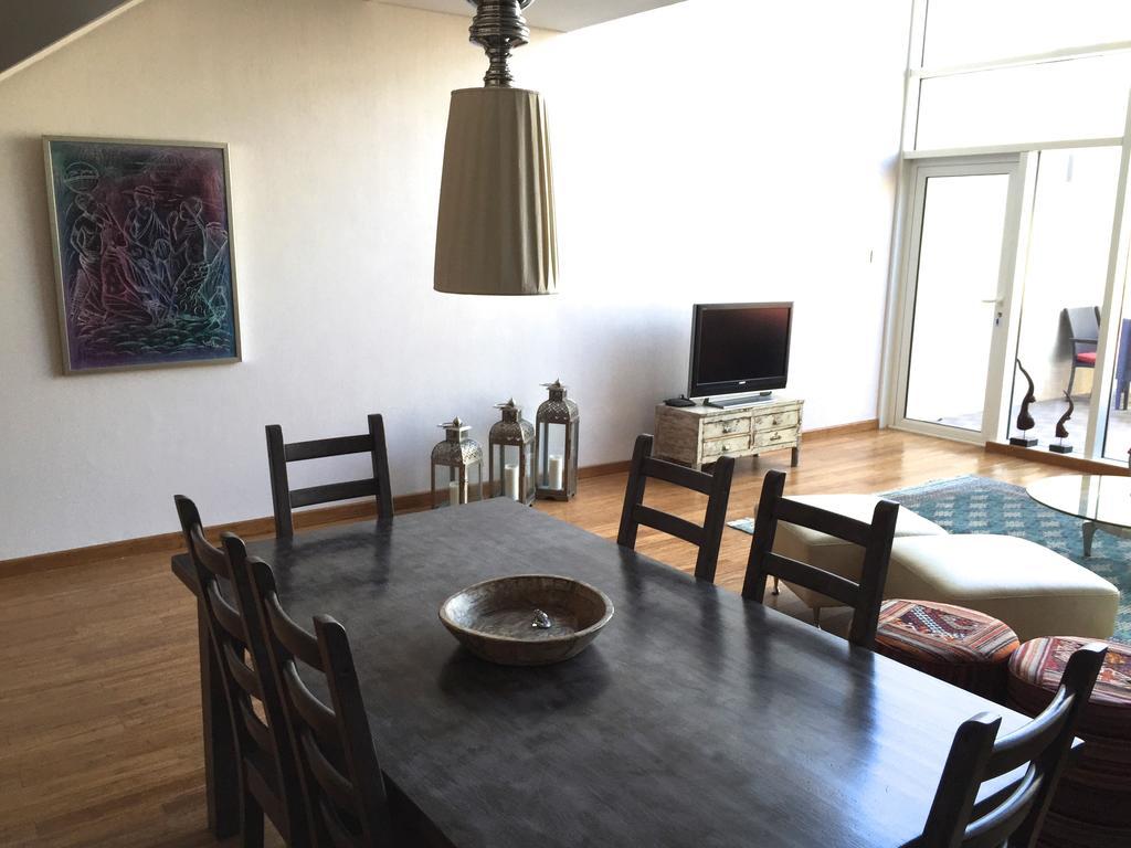 Espace Holiday Homes - Bay Square 12 Apartment *